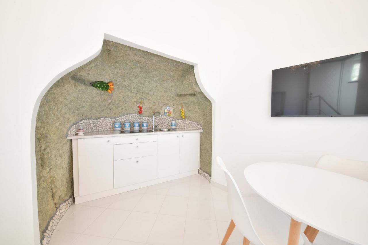 King Suite - Luxury Rooms Forio  Exterior photo